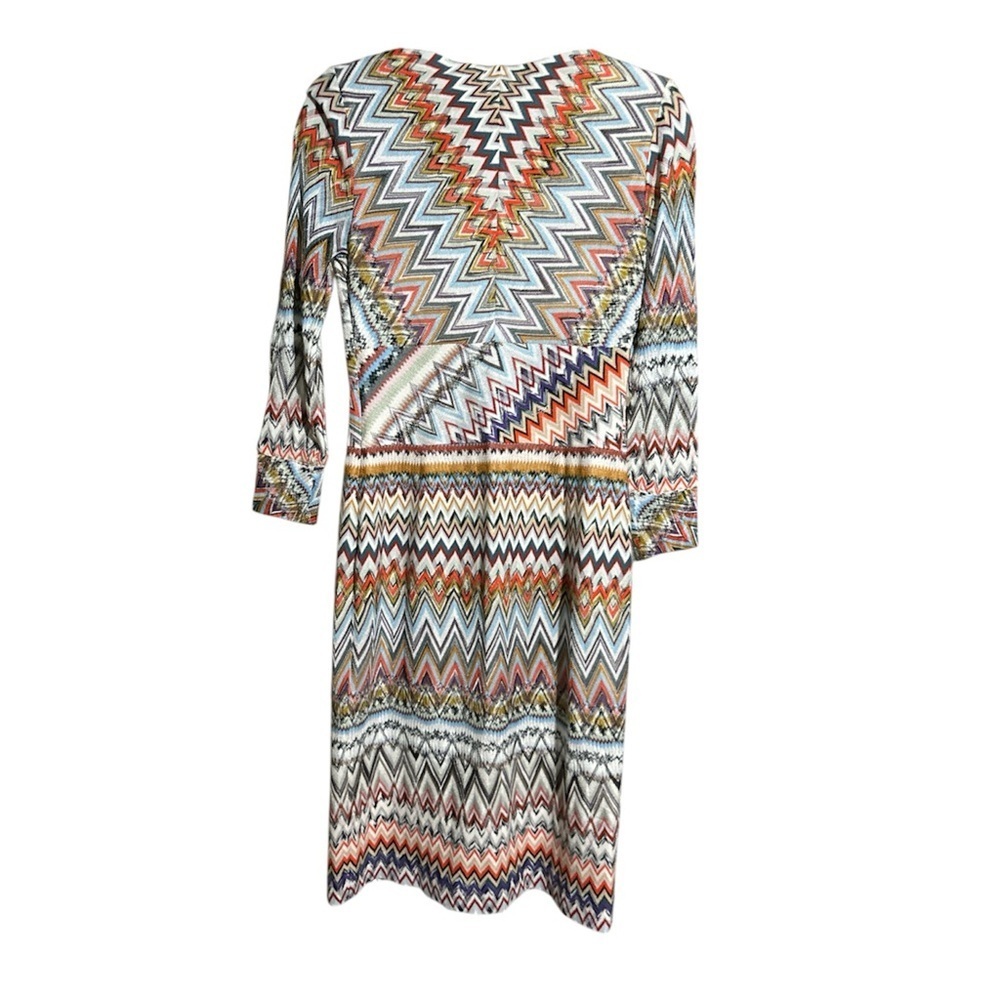Herringbone knit fitted wool knit dress with a V-neck and long sleeves Size 42 - Picture 3 of 6